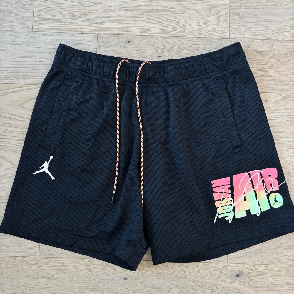 Jordan Men's Black Summer Shorts Size Large